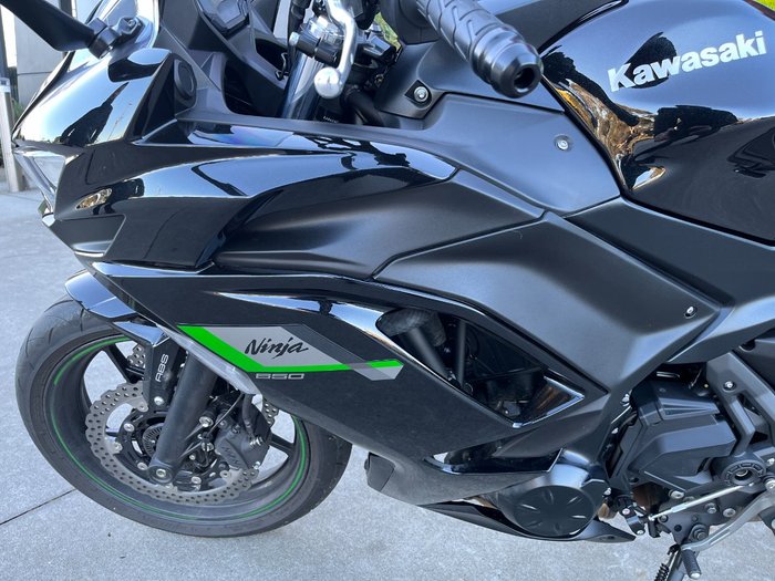 2025 Kawasaki NINJA 650 Black