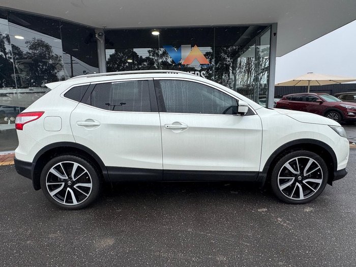 2016 Nissan QASHQAI Ti