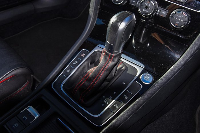 2018 Volkswagen Golf GTI 7.5 MY18 Pure White