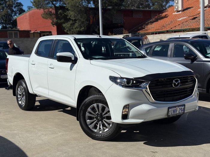 2024 Mazda BT-50 XT