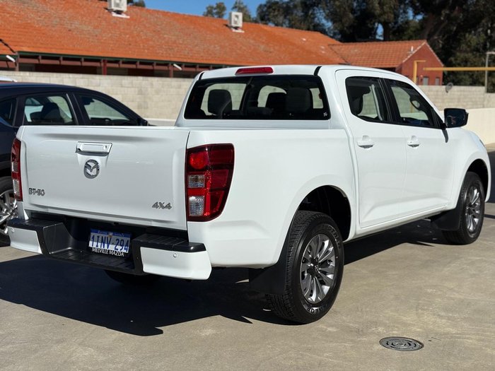 2024 Mazda BT-50 XT