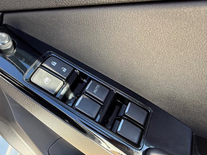 2024 Mazda BT-50 XT