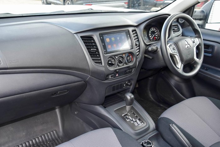2023 Mitsubishi Triton GLX