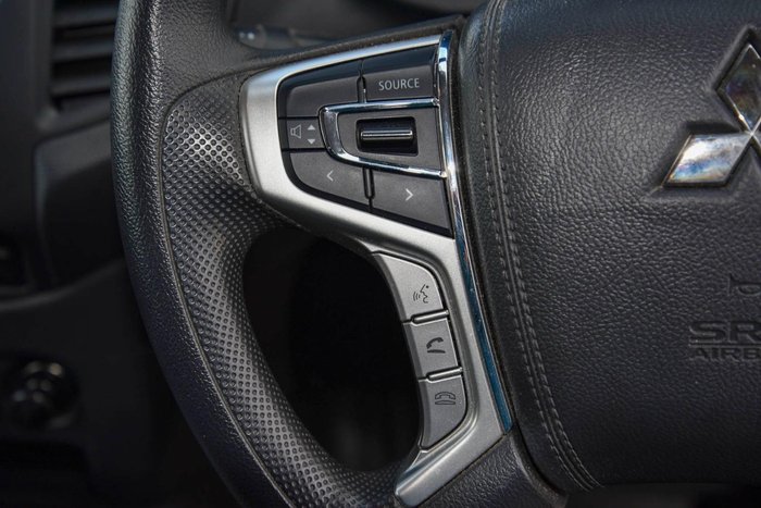 2023 Mitsubishi Triton GLX