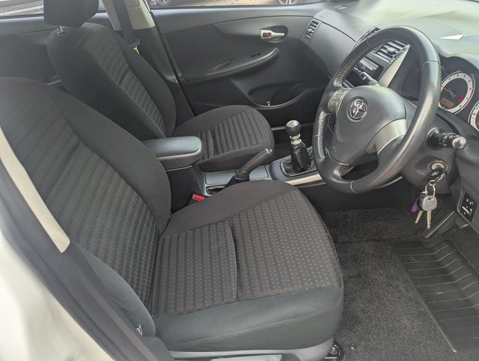 2007 Toyota Corolla Conquest ZRE152R Glacier White