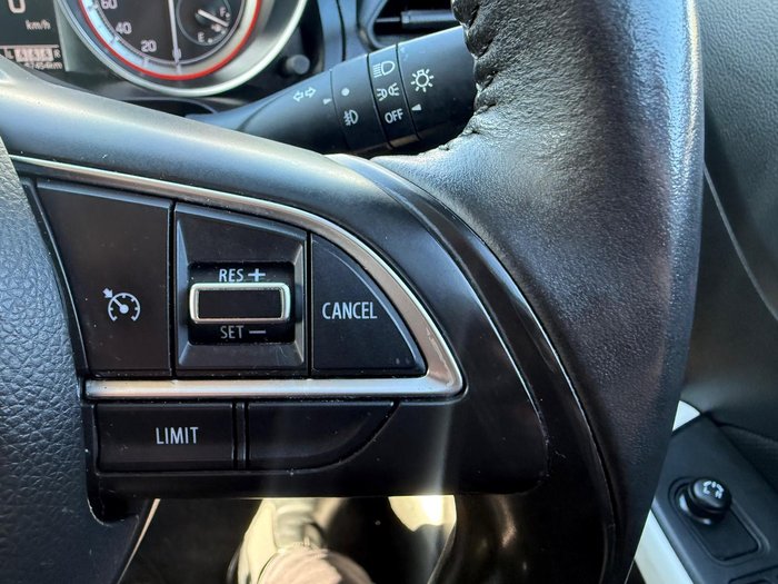 2020 Suzuki Swift GL Navigator