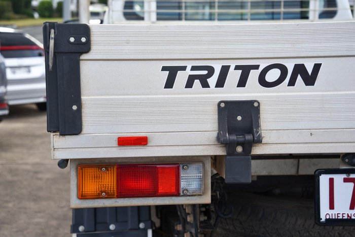 2020 Mitsubishi Triton GLX