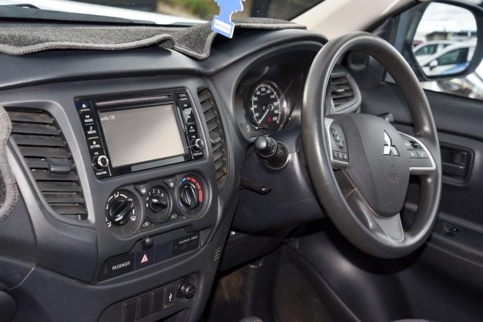 2020 Mitsubishi Triton GLX