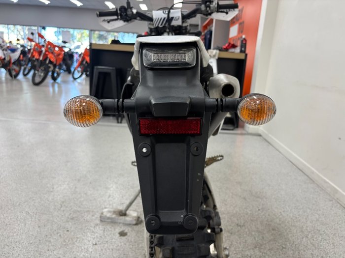 2023 HUSQVARNA TE300i White