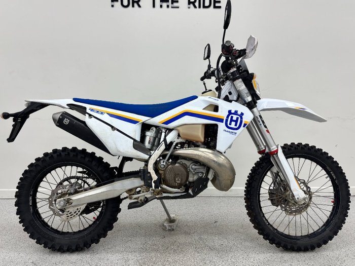 2023 HUSQVARNA TE300i White