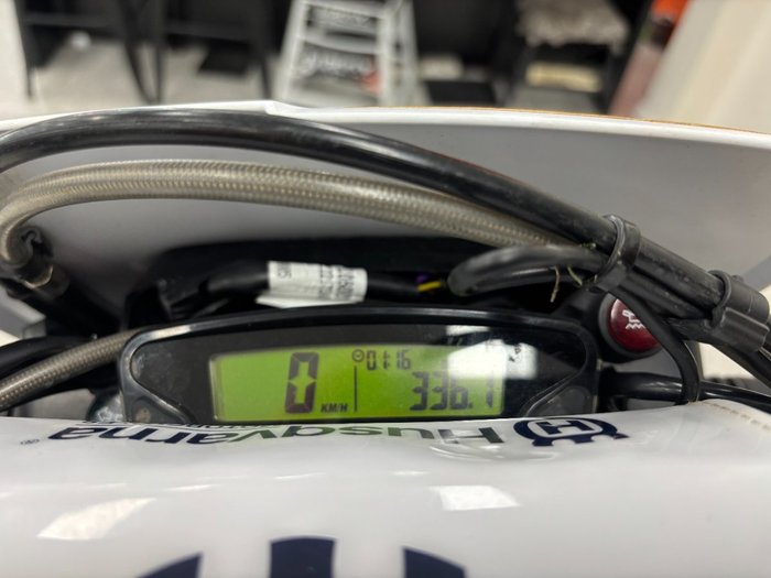 2023 HUSQVARNA TE300i White