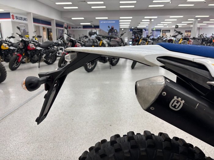 2023 HUSQVARNA TE300i White