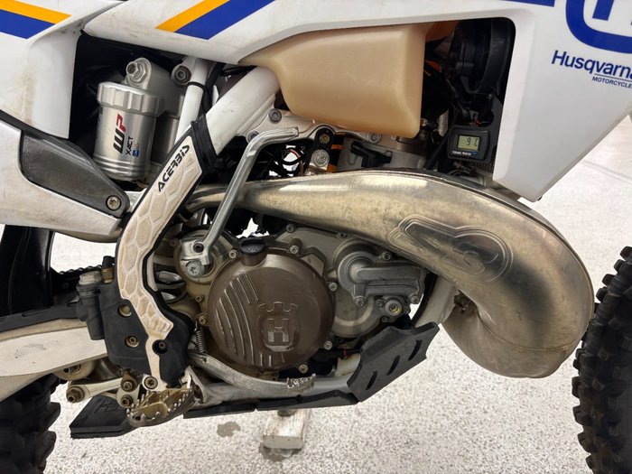 2023 HUSQVARNA TE300i White