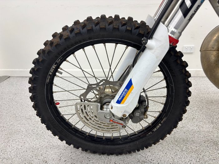 2023 HUSQVARNA TE300i White