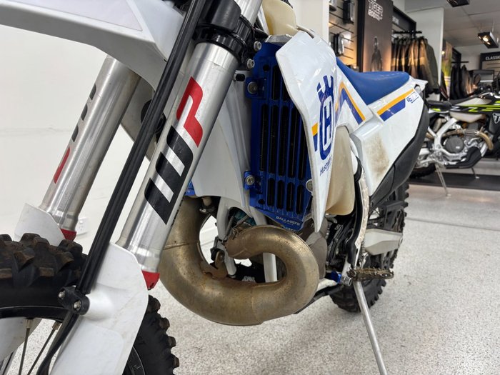2023 HUSQVARNA TE300i White