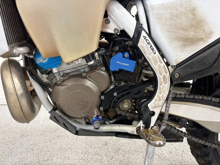 2023 HUSQVARNA TE300i White