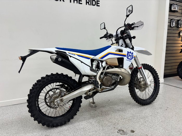 2023 HUSQVARNA TE300i White