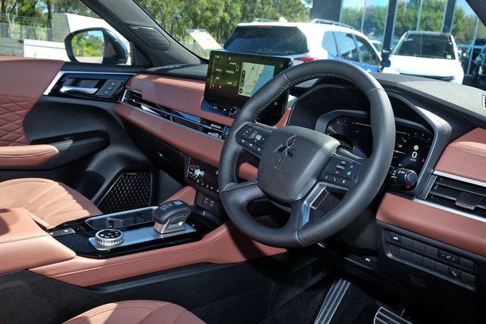 2025 Mitsubishi Outlander Exceed Tourer