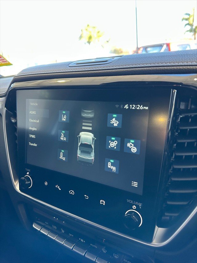 2025 Isuzu D-MAX LS-U MY24 4X4 Dual Range Mineral White