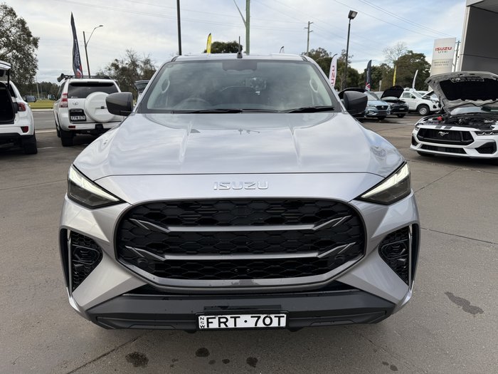 2025 Isuzu MU-X