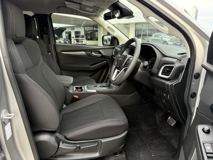 2025 Isuzu MU-X