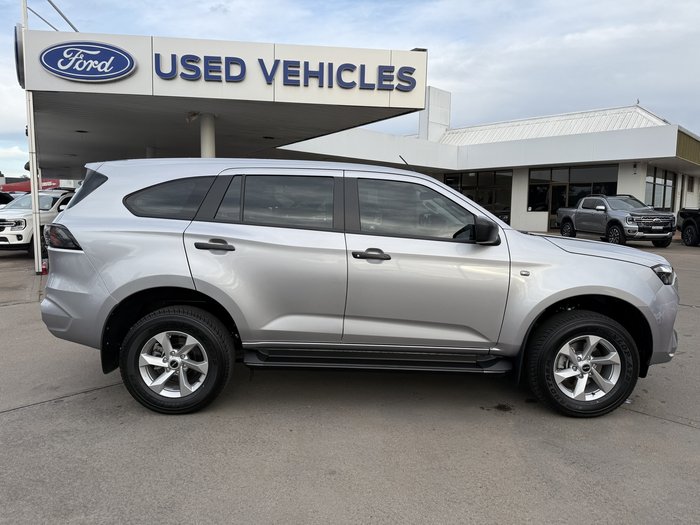 2025 Isuzu MU-X