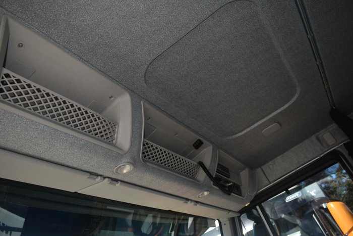 2018 Iveco Stralis Ati 360