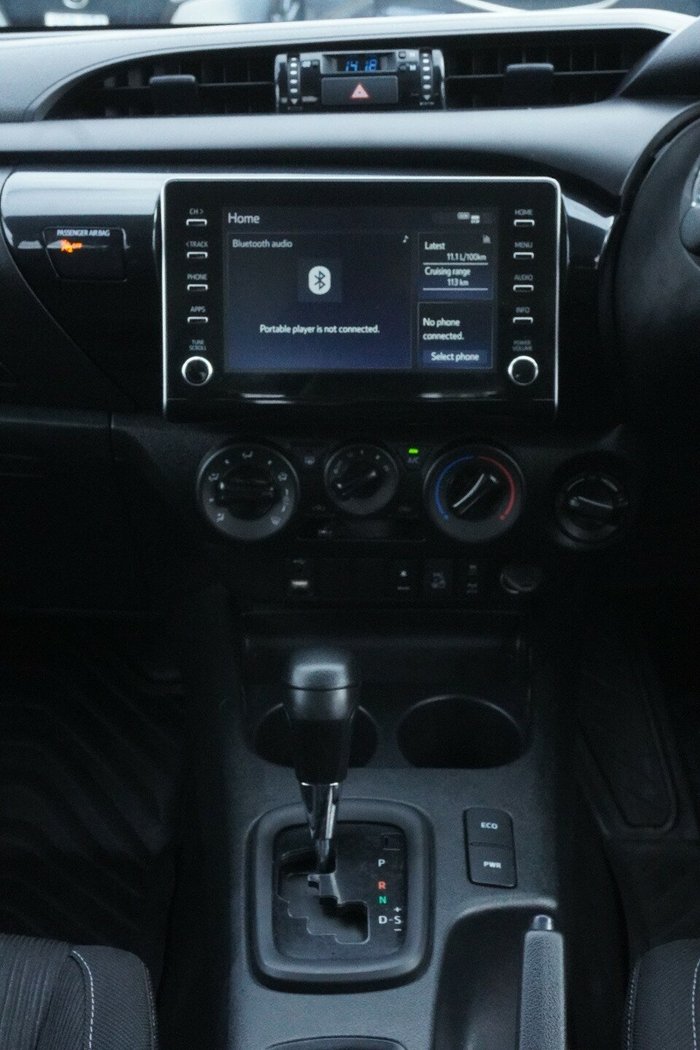 2021 Toyota Hilux SR