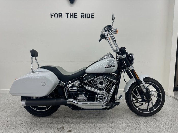 2021 Harley-davidson FLSB SPORT GLIDE White