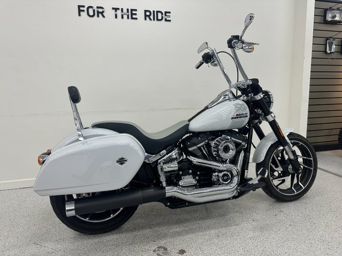 2021 Harley-davidson FLSB SPORT GLIDE White