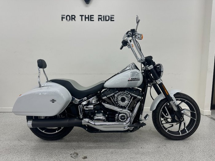 2021 Harley-davidson FLSB SPORT GLIDE White