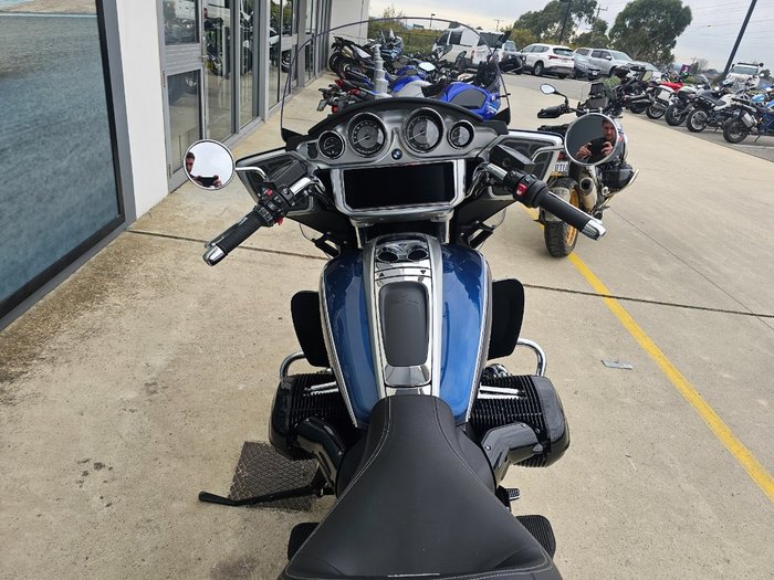 2023 BMW Motorrad R 18 TRANSCONTINENTAL Gravity Blue Metallic Matt (16-11)