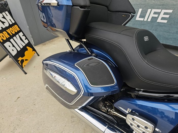 2023 BMW Motorrad R 18 TRANSCONTINENTAL Gravity Blue Metallic Matt (16-11)