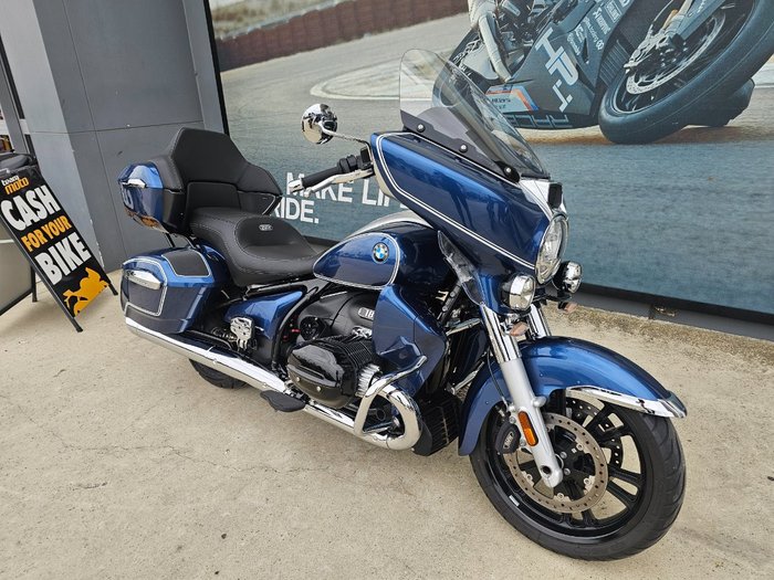 2023 BMW Motorrad R 18 TRANSCONTINENTAL Gravity Blue Metallic Matt (16-11)