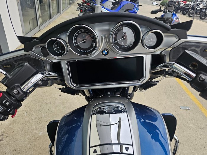 2023 BMW Motorrad R 18 TRANSCONTINENTAL Gravity Blue Metallic Matt (16-11)