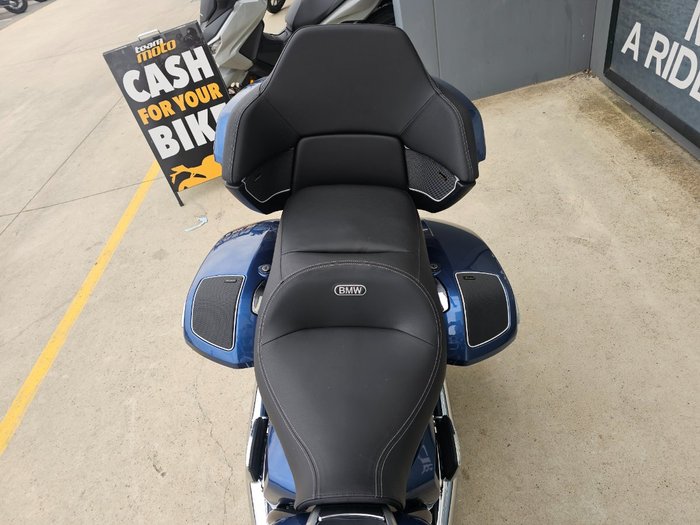 2023 BMW Motorrad R 18 TRANSCONTINENTAL Gravity Blue Metallic Matt (16-11)