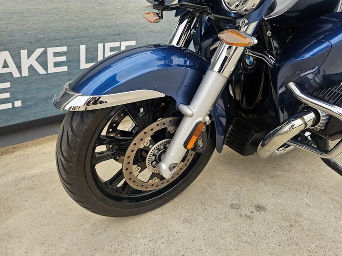 2023 BMW Motorrad R 18 TRANSCONTINENTAL Gravity Blue Metallic Matt (16-11)