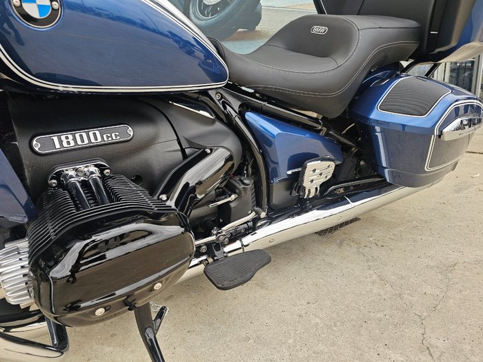 2023 BMW Motorrad R 18 TRANSCONTINENTAL Gravity Blue Metallic Matt (16-11)