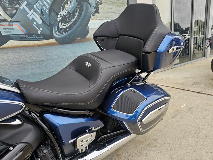 2023 BMW Motorrad R 18 TRANSCONTINENTAL Gravity Blue Metallic Matt (16-11)