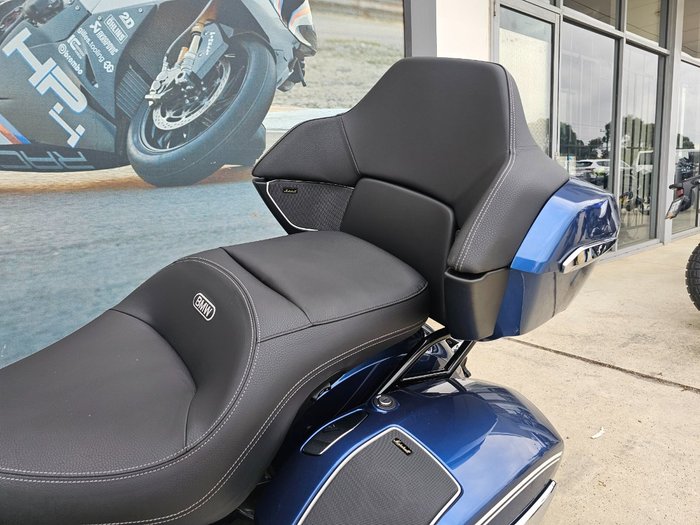 2023 BMW Motorrad R 18 TRANSCONTINENTAL Gravity Blue Metallic Matt (16-11)