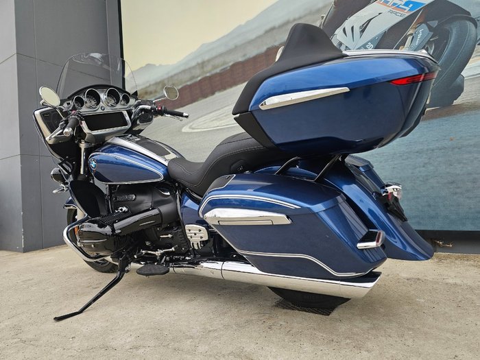 2023 BMW Motorrad R 18 TRANSCONTINENTAL Gravity Blue Metallic Matt (16-11)