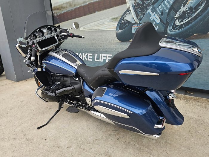 2023 BMW Motorrad R 18 TRANSCONTINENTAL Gravity Blue Metallic Matt (16-11)