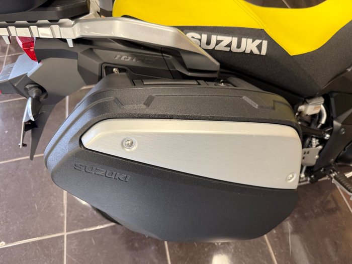 2017 Suzuki V-STROM 1000 (ABS) (DL1000A) YELLOW