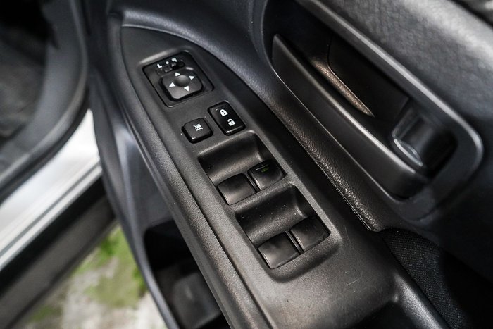 2014 Mitsubishi Outlander ES