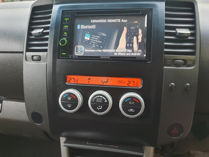 2012 Nissan Navara ST D40 Series 6 4X4 Dual Range Arctic White