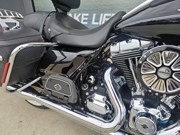 2013 HARLEY-DAVIDSON FLHR ROAD KING Black