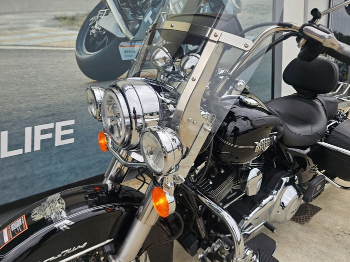 2013 HARLEY-DAVIDSON FLHR ROAD KING Black