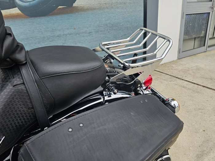 2013 HARLEY-DAVIDSON FLHR ROAD KING Black