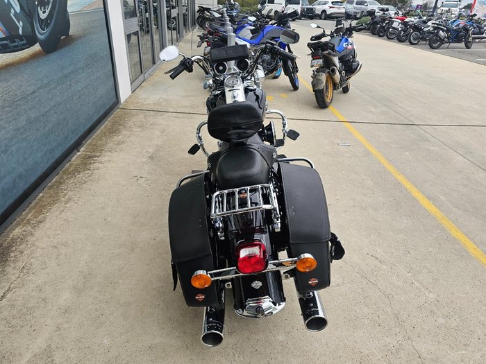 2013 HARLEY-DAVIDSON FLHR ROAD KING Black