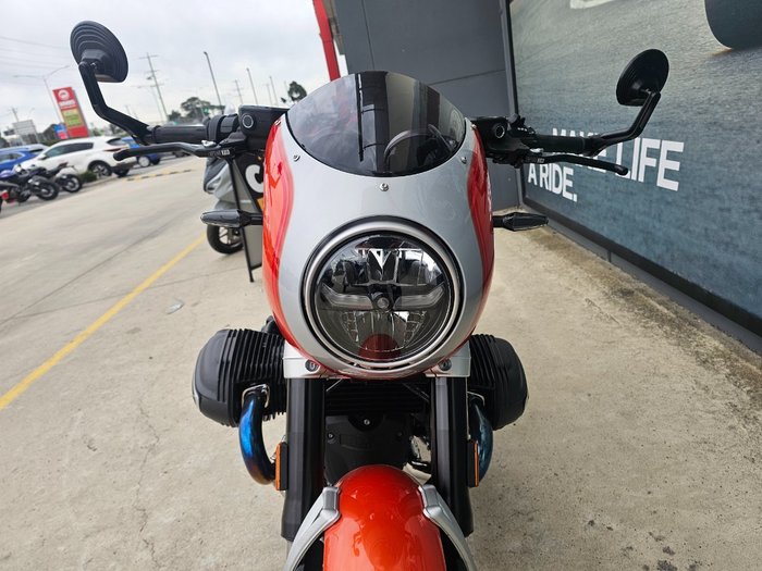 2025 BMW Motorrad R 12 S Orange